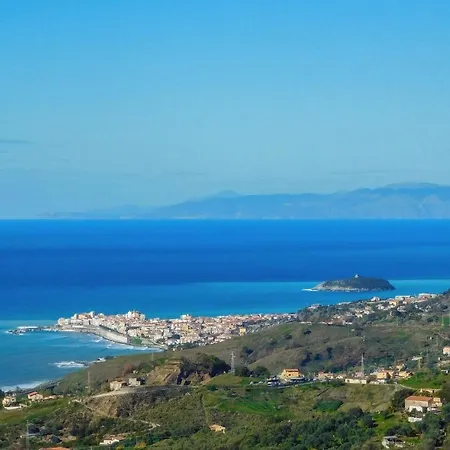 Cozy In Marina Longobardi