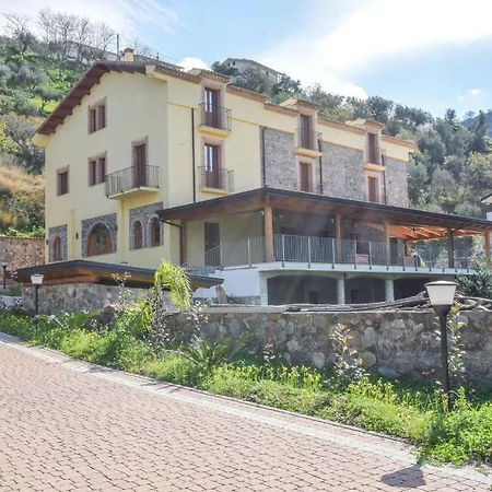 Cozy In Marina Apartment *